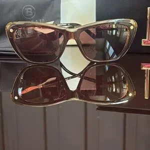 Balmain | Accessories | Balmain Designer Sunglasses Tortoise  display picture 3